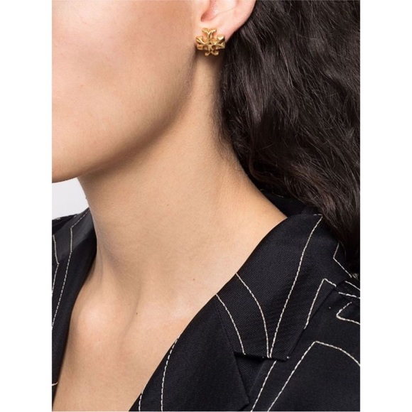 TORY BURCH • Vintage Gold Roxanne Logo Small Stud Earrings - Picture 2 of 7